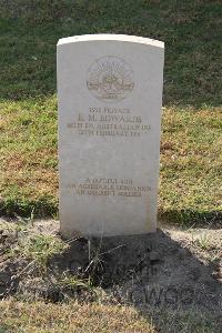 Ismailia War Memorial Cemetery - Edwards, Evan Morgan
